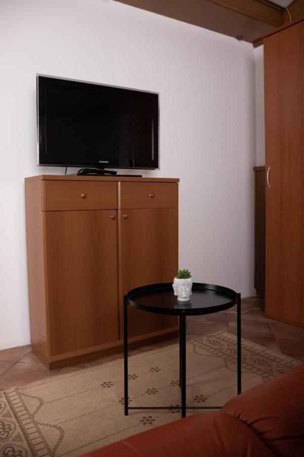 Zirovnica Apartma-Studio Ajdna מראה חיצוני תמונה