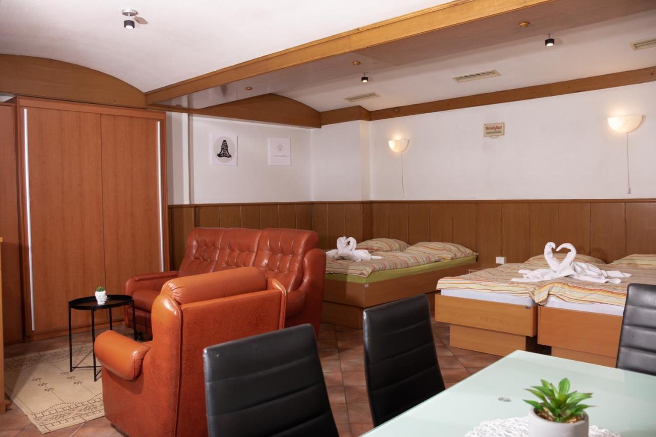 Zirovnica Apartma-Studio Ajdna מראה חיצוני תמונה
